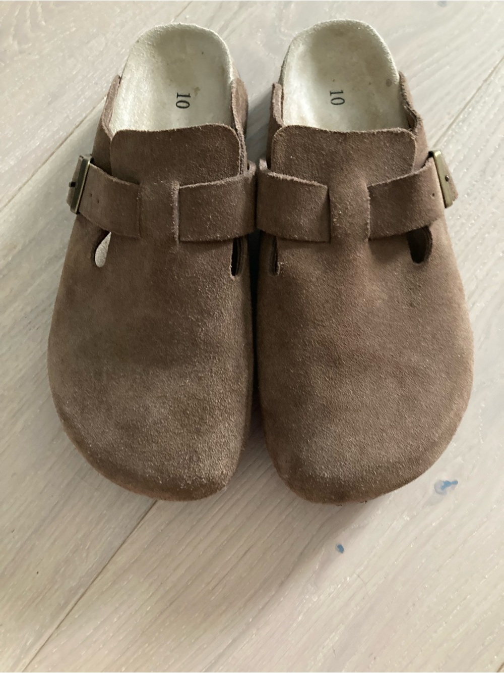 Quince Water Repellent Suede Clog Mule with foam insole. 
Color-Cafe, Size-10